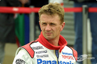 McNish racing to win McNish racing to win