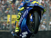 Rossi regains control of World Championship title Rossi regains control of World Championship title