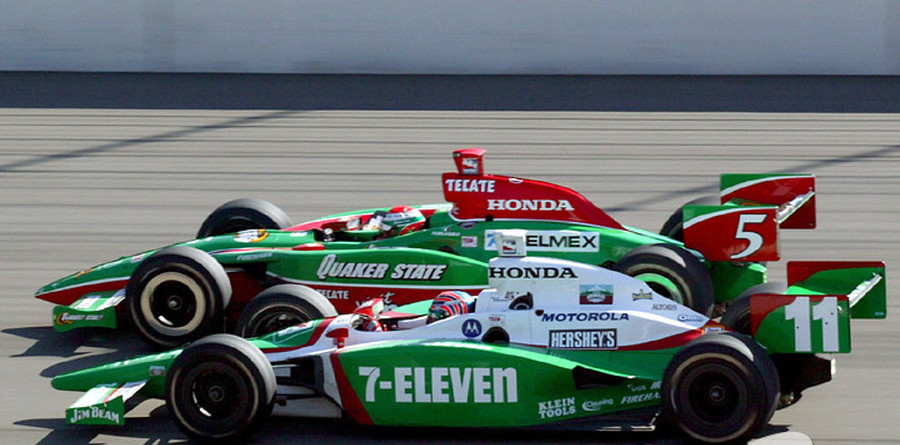 IRL: Fernandez gets Fontana win, Kanaan is champion IRL: Fernandez gets Fontana win, Kanaan is champion