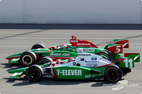 IRL: Fernandez gets Fontana win, Kanaan is champion IRL: Fernandez gets Fontana win, Kanaan is champion