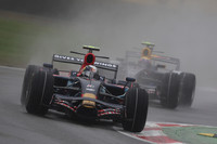 Vettel splashes to his first F1 pole in Italy Vettel splashes to his first F1 pole in Italy