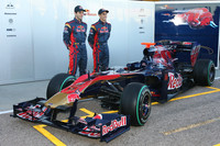 Toro Rosso, Mercedes and Williams roll out 2010 cars Toro Rosso, Mercedes and Williams roll out 2010 cars