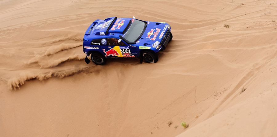 Sainz wins, but Al-Attiyah still in control Sainz wins, but Al-Attiyah still in control