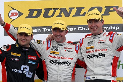 Series Thruxton event summary