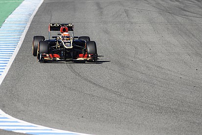 Lotus's drivers showed the speed of the E21 in Jerez test days