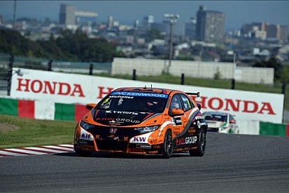 Michelisz claims pole as others fail at Suzuka