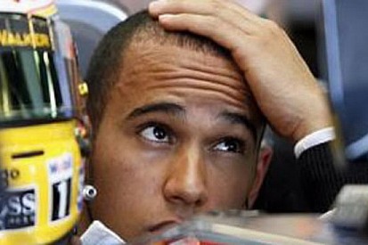 F1: Hamilton fermato per eccesso di velocità
