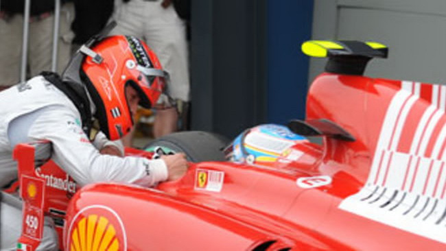 F1: Schumi accusa Alonso di averlo ostacolato