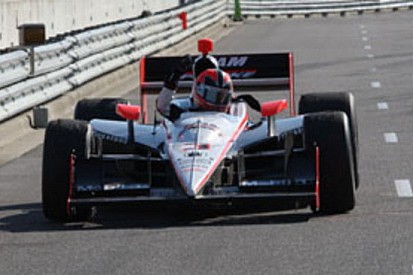 Indycar: Castroneves ritrova la vittoria