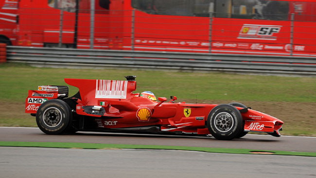 Bortolotti chiude il test sulla F2008 a Fiorano