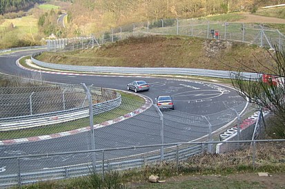 Un morto al Nurburgring con l'Aston Martin Vantage