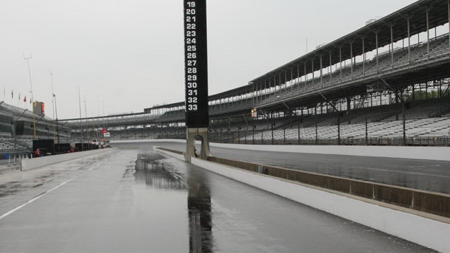 La pioggia blocca le prove libere della Indy 500