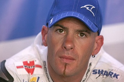 Laconi torna in sella alla Ducati della DFX!