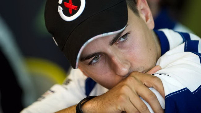 Lorenzo gioca anche a cricket