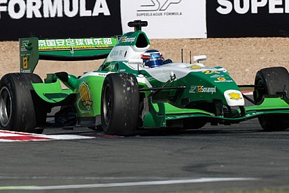 Il portacolori del Guaon Pechino in pole a Jarama
