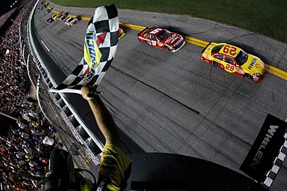 Vince Harvick, ma che finale a Daytona!