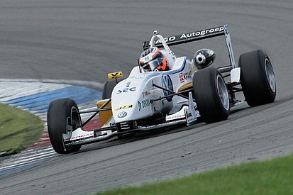 Dusseldorp profeta in patria ad Assen