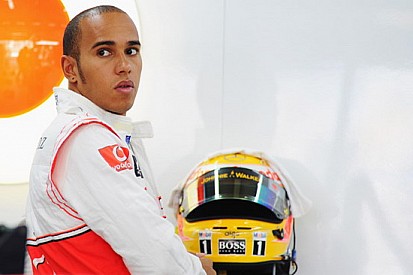 Hamilton non si capacita del distacco dalle Red Bull