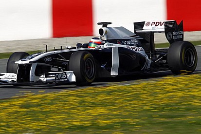 Barcellona, Day 4: Barrichello in vetta a metà mattina