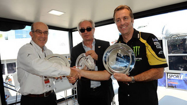 Dorna, IRTA e FIM celebrano i 300 Gp