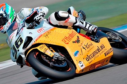 Assen, Libere 1: zampata di Smrz nel finale