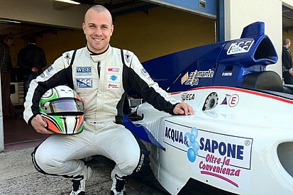 Pasquale Di Sabatino si accorda con la Ombra Racing