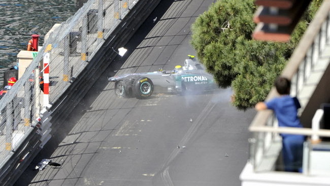 Rimossi i dissuasori dalla chicane del porto