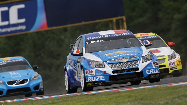 Tripletta Chevrolet nelle prime libere di Brno