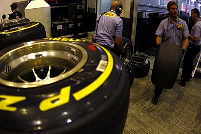 La Pirelli sceglie le soft e le hard per Silverstone