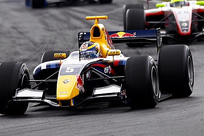 Vergne concede il bis e torna leader