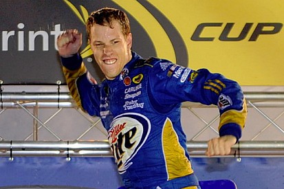 Keselowski inarrestabile: anche Bristol è sua!