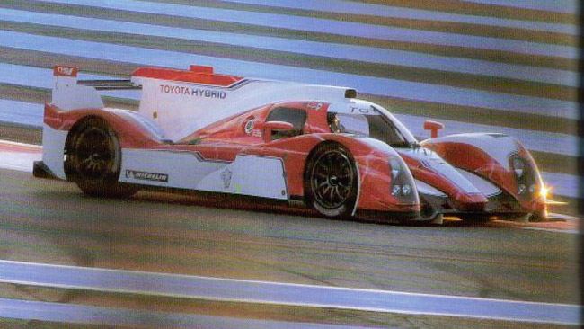 Spuntano le prime foto della Toyota LMP1 per Le Mans