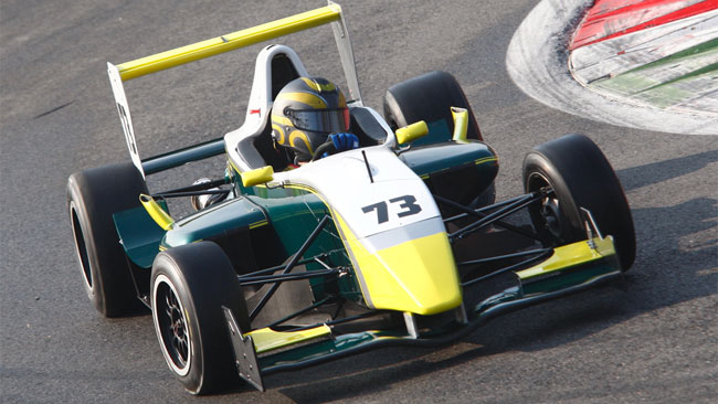 Defendi svetta nel primo giorno dei test di Monza