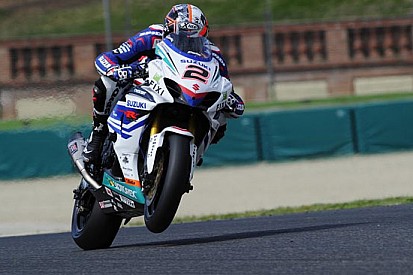 Leon Camier promuove il nuovo motore Yoshimura
