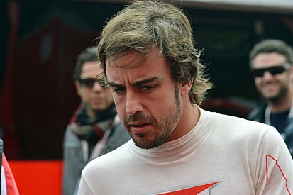 Mugello, Day 3, Ore 10: bandiera rossa per Alonso