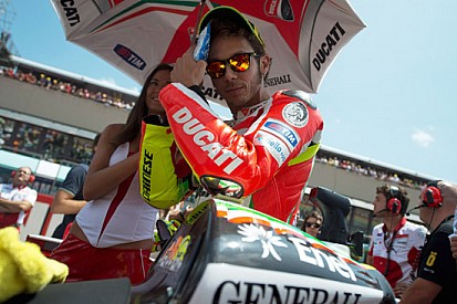 Valentino torna in Yamaha insieme alla Marlboro?