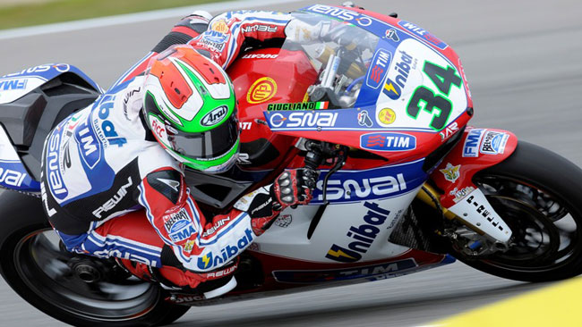 Brno, Q1: prima pole provvisoria per Davide Giugliano