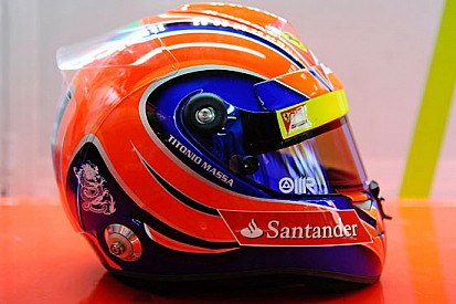 Massa dedica il casco a suo papà ad Interlagos