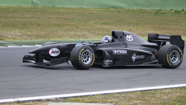 Riscontri positivi per la vettura 2013 a Vallelunga