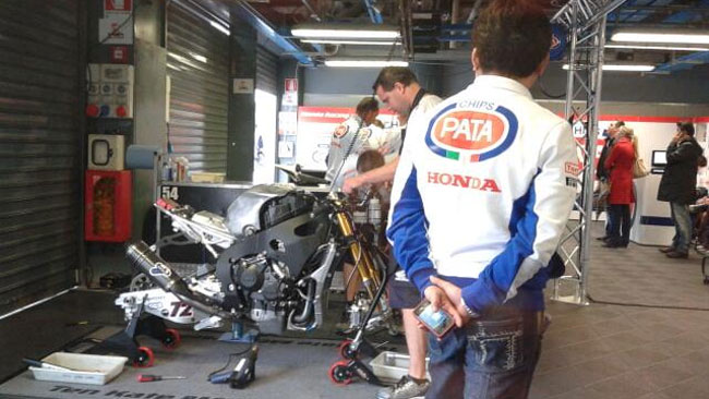 Olio in pista: slitta il programma pomeridiano a Monza