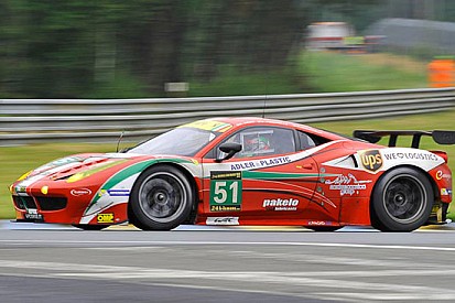 Le Mans: Malucelli crea scompiglio in corsia box