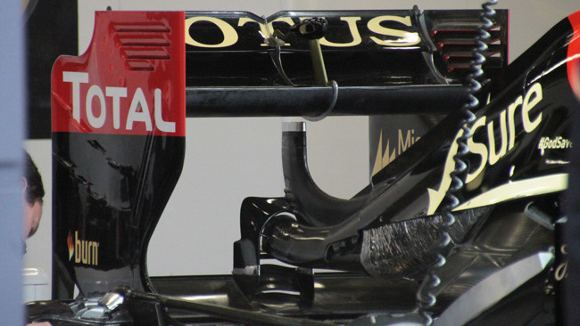 La Lotus ci riprova: ecco il doppio DRS modificato