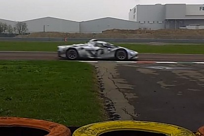 Sulla Ferrari F150 T spuntano ala posteriore e splitter!