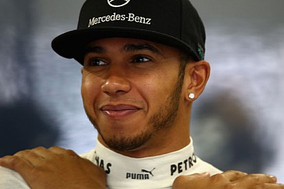 Lewis Hamilton si lancia nel mondo della musica