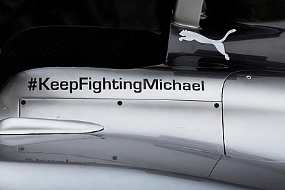 Un messaggio per Schumi sulle Mercedes a Jerez