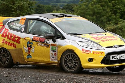 Alex Parpottas in Junior Championship con una Fiesta