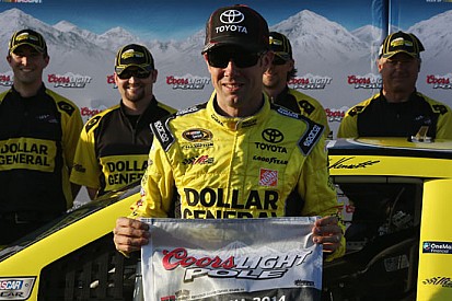 Prima pole stagionale per Matt Kenseth a Fontana