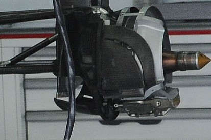 La Sauber con dischi piccoli e pinze a 4 pompanti