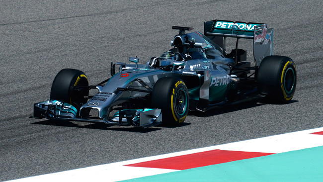 Bahrein, Day 1: Rosberg macina km, Alonso migliora