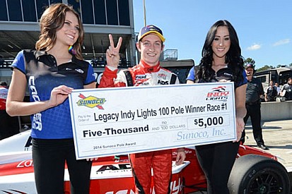 Zach Veach in pole position anche al Barber